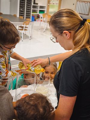 Eksperymenty i zajęcia plastyczne