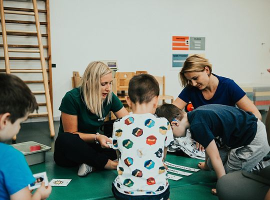 Grupowe zajęcia dla dzieci i rodziców
