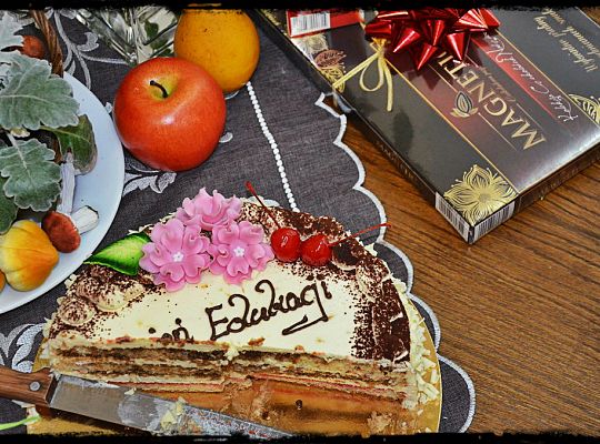 Dziękujemy wszystkim kochanym dzieciom za kwiatki i czekoladki:)