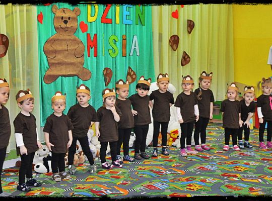 Pasowanie na Przedszkolaka i Odwiedziny Misia
