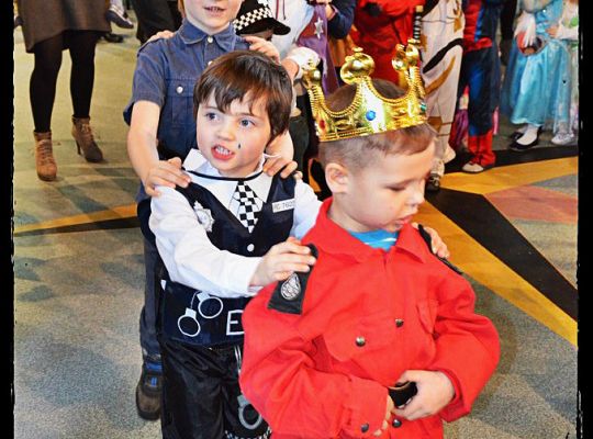 Dzień Babci i Dziadka na karnawałowo :)