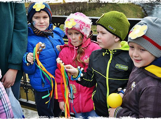 Wiosna!! Już nadeszła piękna, kolorowa wiosnaaaaa!! :)