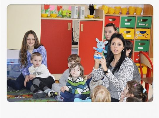 Szczotka pasta, kubek, ciepła woda, tak się zaczyna wielka przygoda…