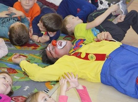 „Kiedy śmieje się dziecko, śmieje się cały świat”