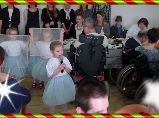 Jest taki dzień, bardzo ciepły choć grudniowy.....