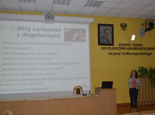 Autyzm, wiem, rozumiem, wspieram.....