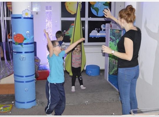 Za co starszaki uwielbiają kolorową planetę?