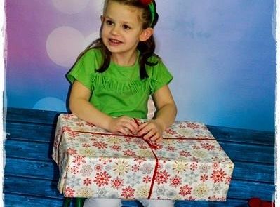 Świąteczne występy średniaczków i starszaków.