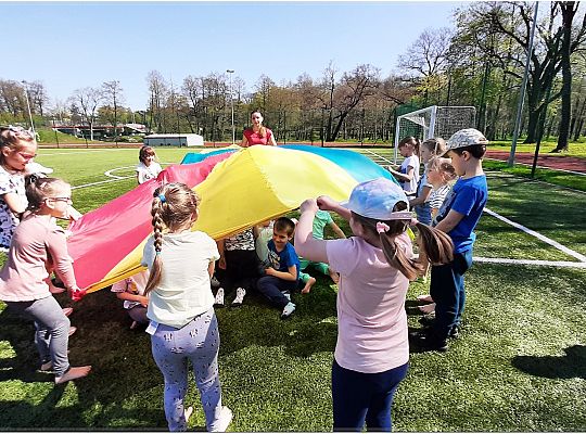 „Wiosna – cieplejszy wieje wiatr…”