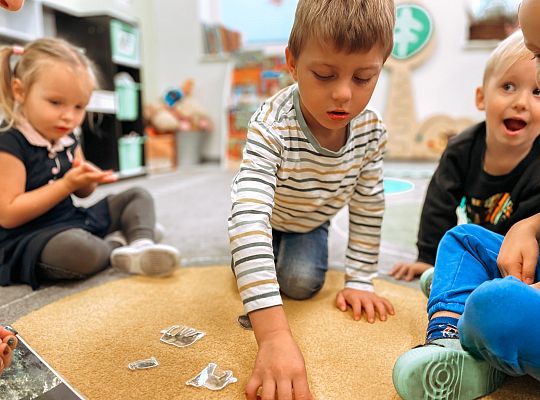 Jesienna sensoryczna ściezka