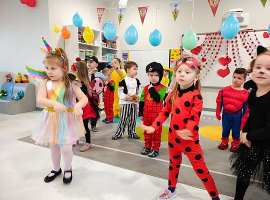 w karnawale same bale