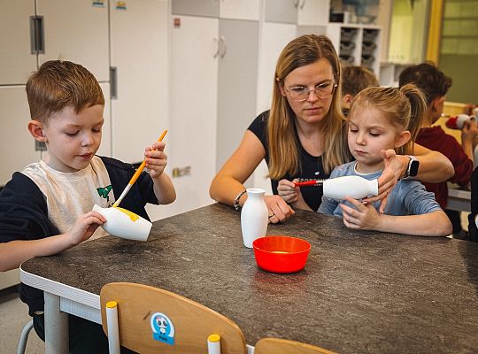 Eksperymenty i zajęcia plastyczne