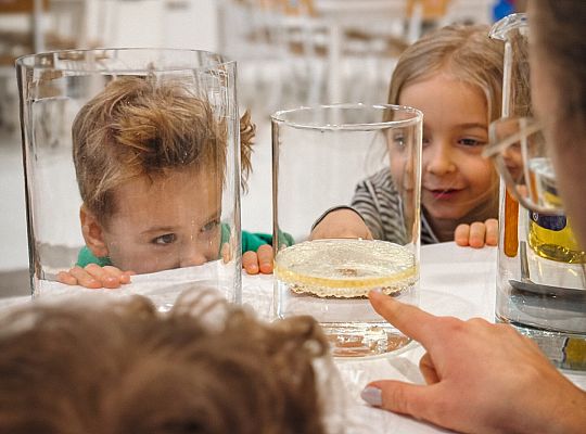 Eksperymenty i zajęcia plastyczne